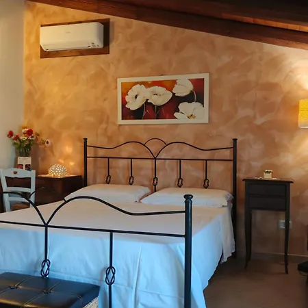 Silmona - Relax Nel Cuore Del Salento Bed & Breakfast