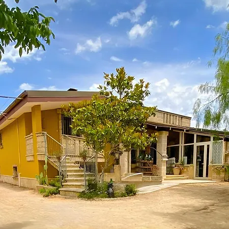 Silmona - Relax Nel Cuore Del Salento Bed & Breakfast